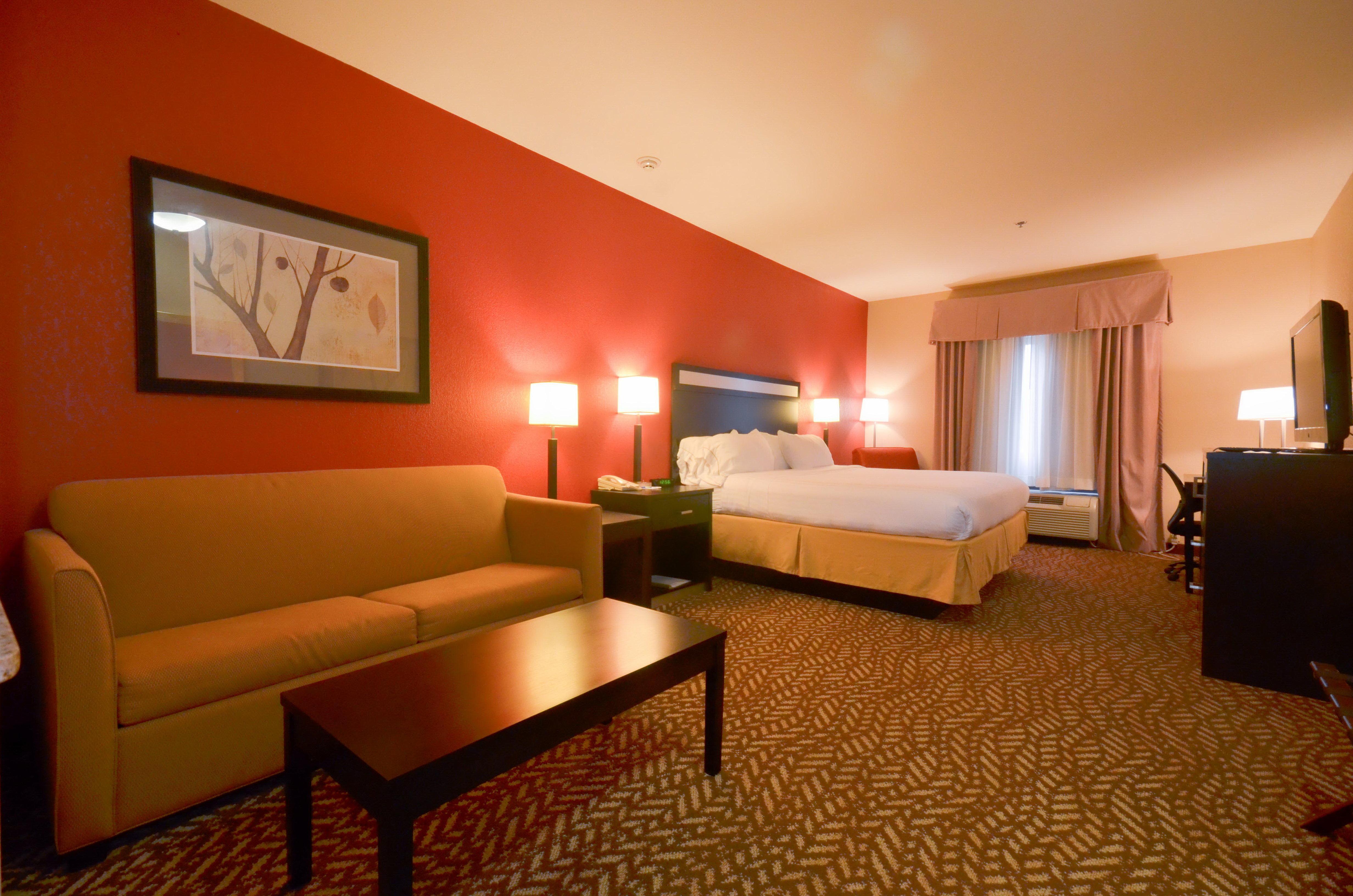 Holiday Inn Express & Suites Pine Bluff/Pines Mall By Ihg Extérieur photo